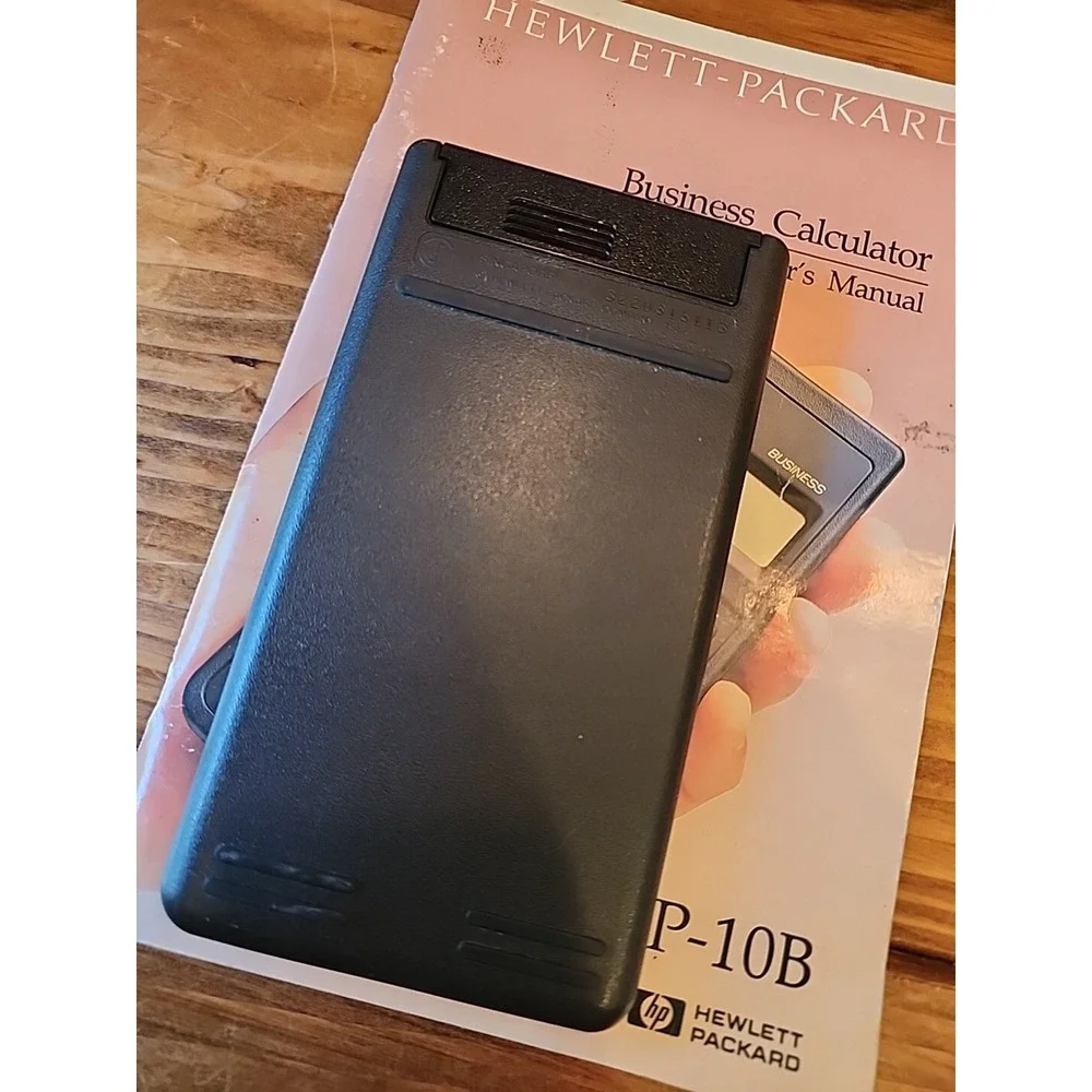 Vintage HP 10B BUSINESS Calculator With‎ Manual, 1987, For Parts, Doesn't Work
